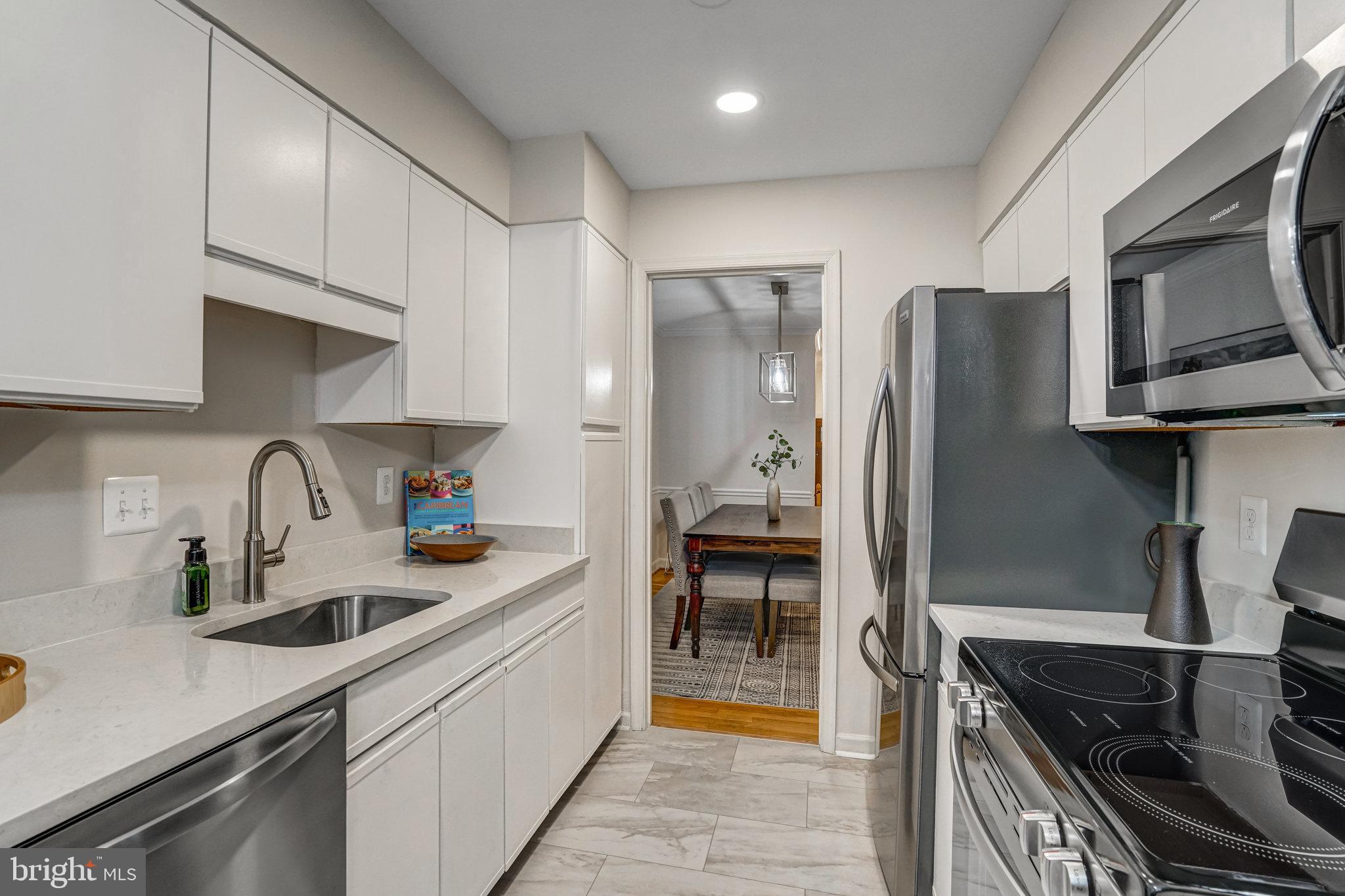 WOODFIELD ESTATES - Residential