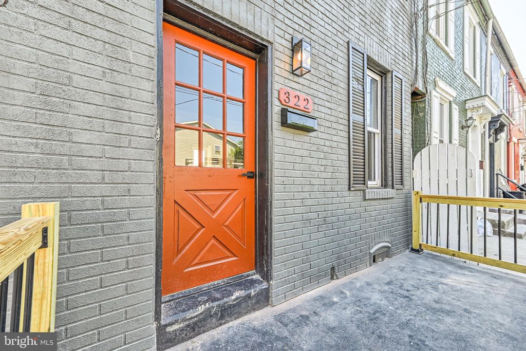 Photo of 322 S SECOND ST, COLUMBIA, PA 17512 (MLS # PALA2035772)