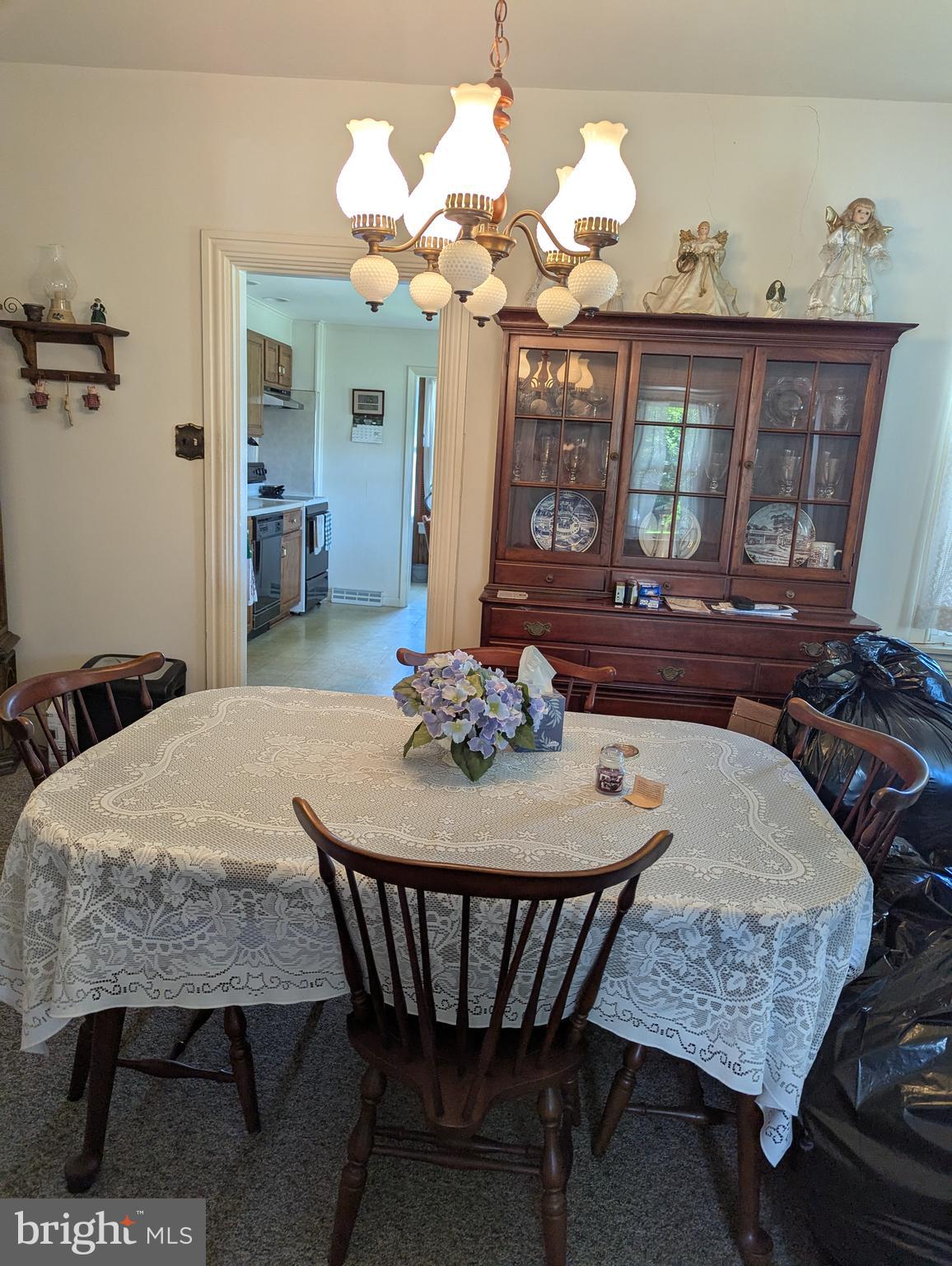 525 W 2ND AVENUE