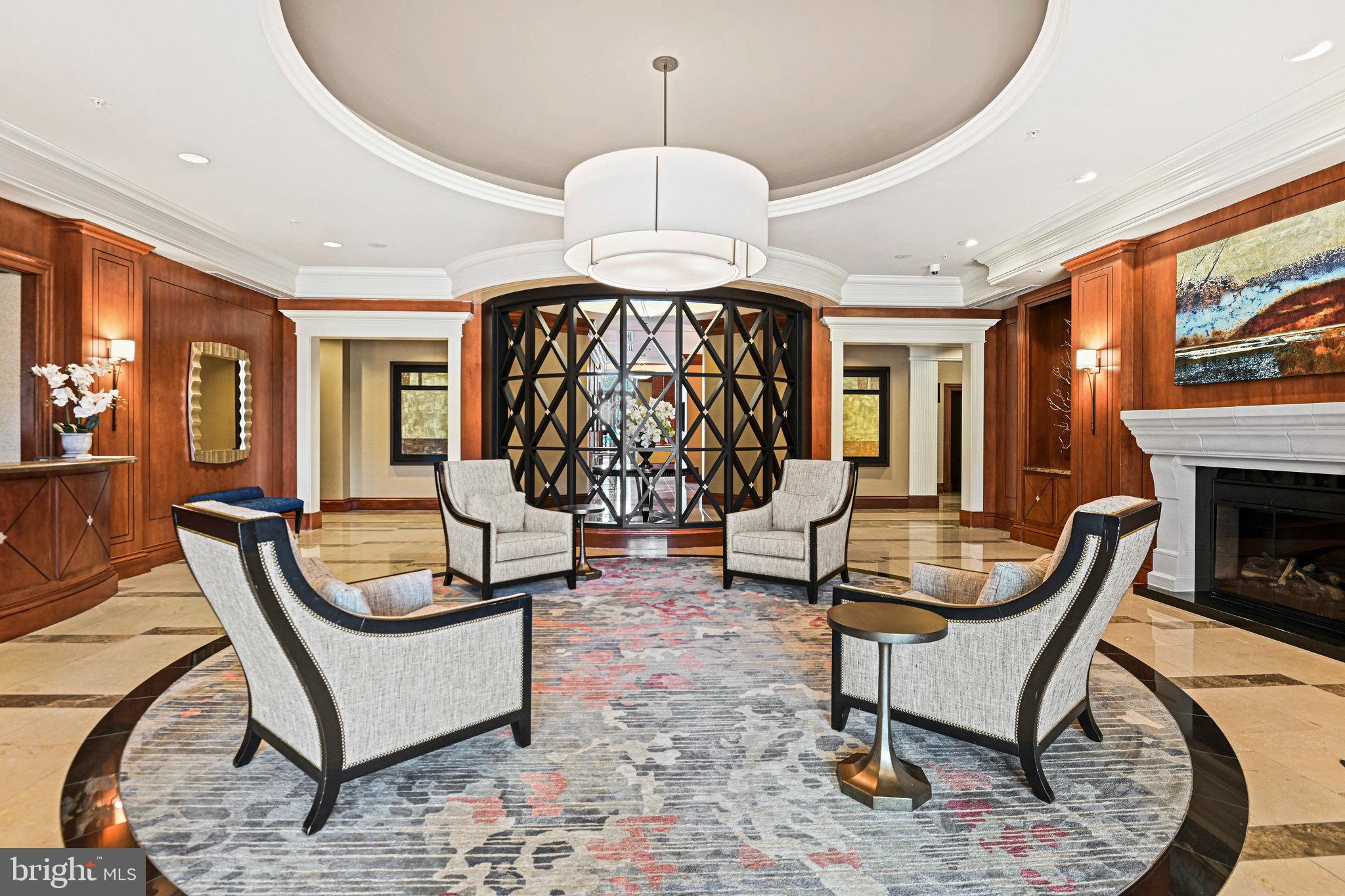 ONE PARK CREST CONDOMINIUM - Residential