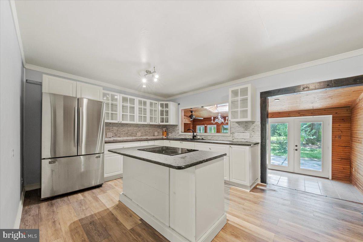 4306 COLES MILL ROAD
