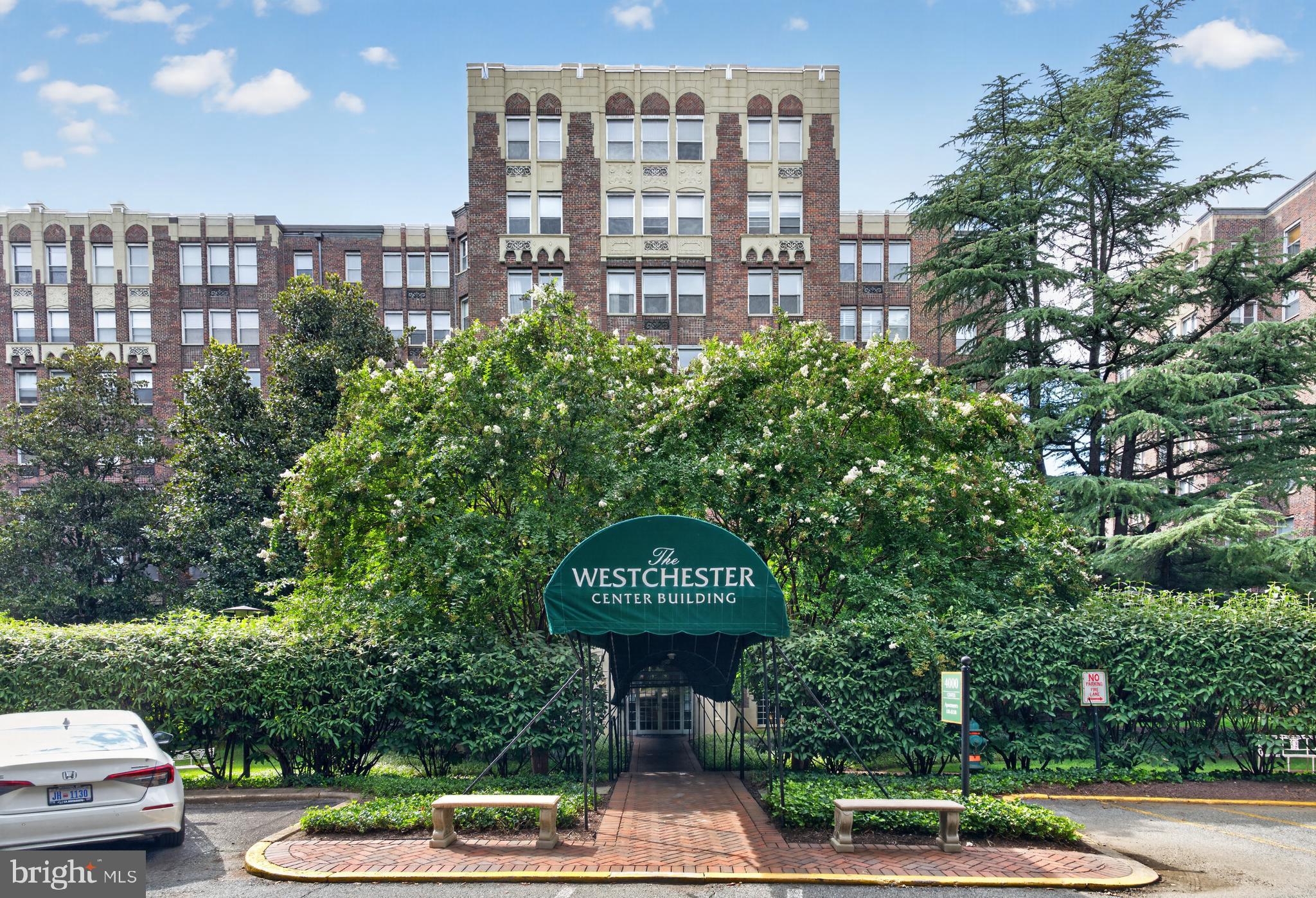 4000 CATHEDRAL AVENUE NW 315B