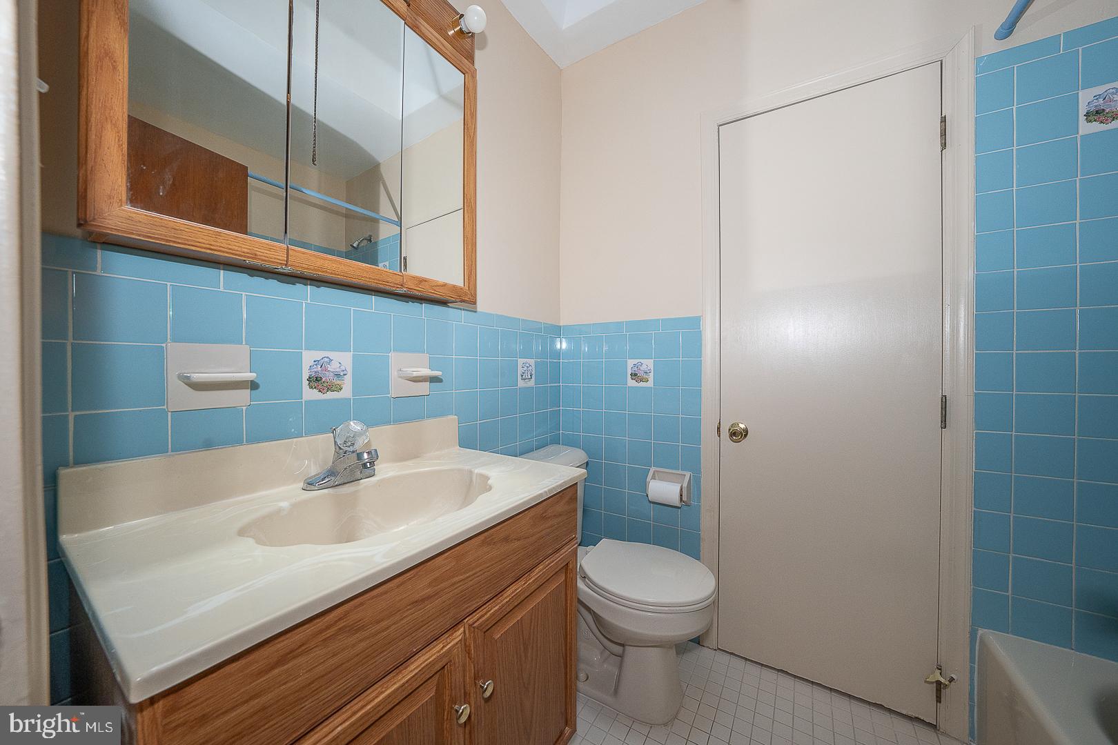 ROXBOROUGH - Residential