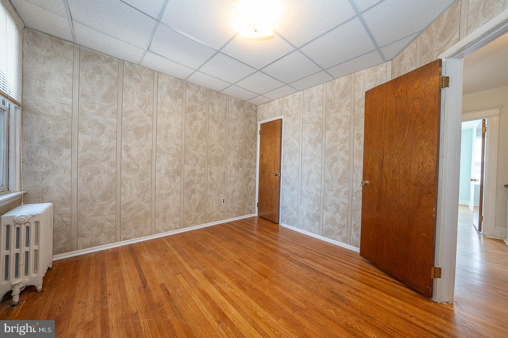 ROXBOROUGH - Residential