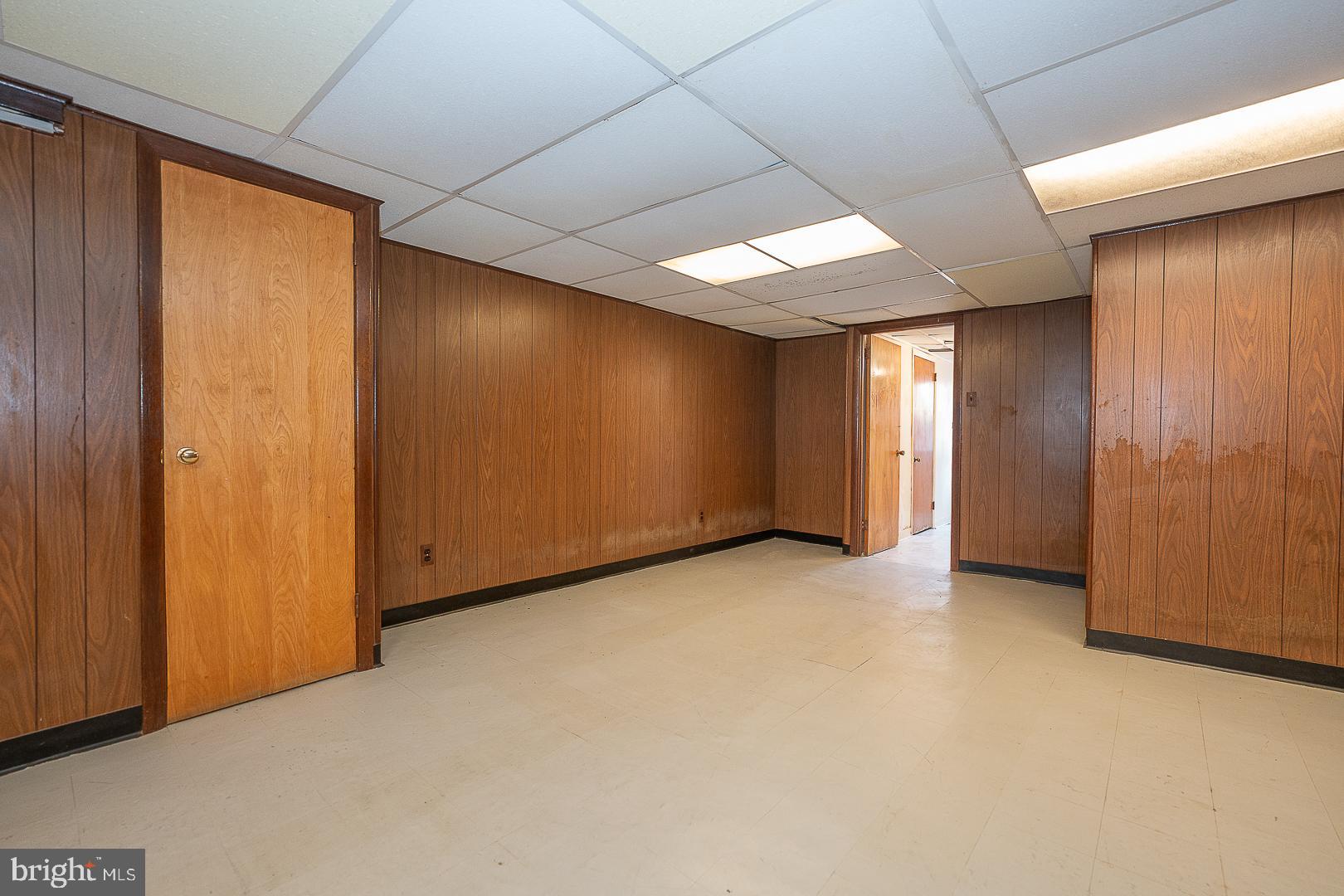 ROXBOROUGH - Residential