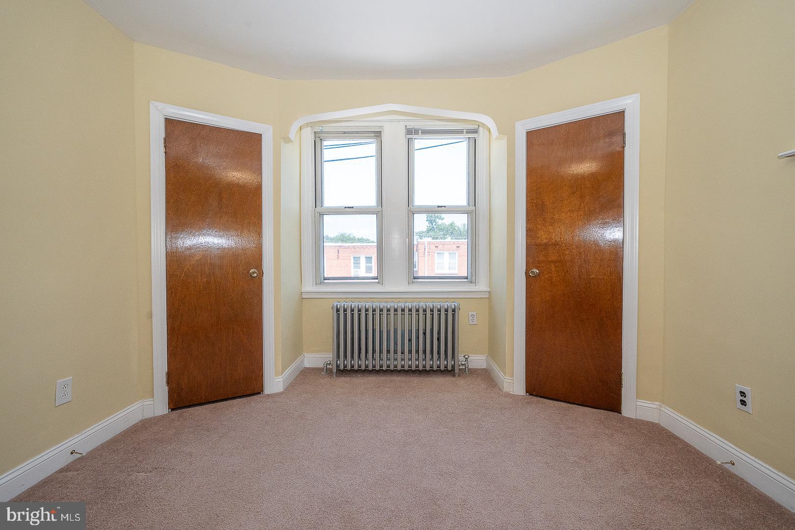 ROXBOROUGH - Residential