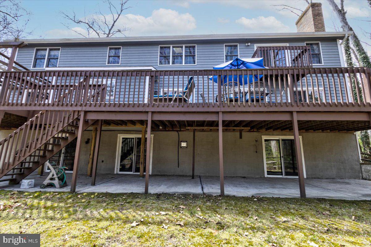 SMUGGLERS COVE - Residential