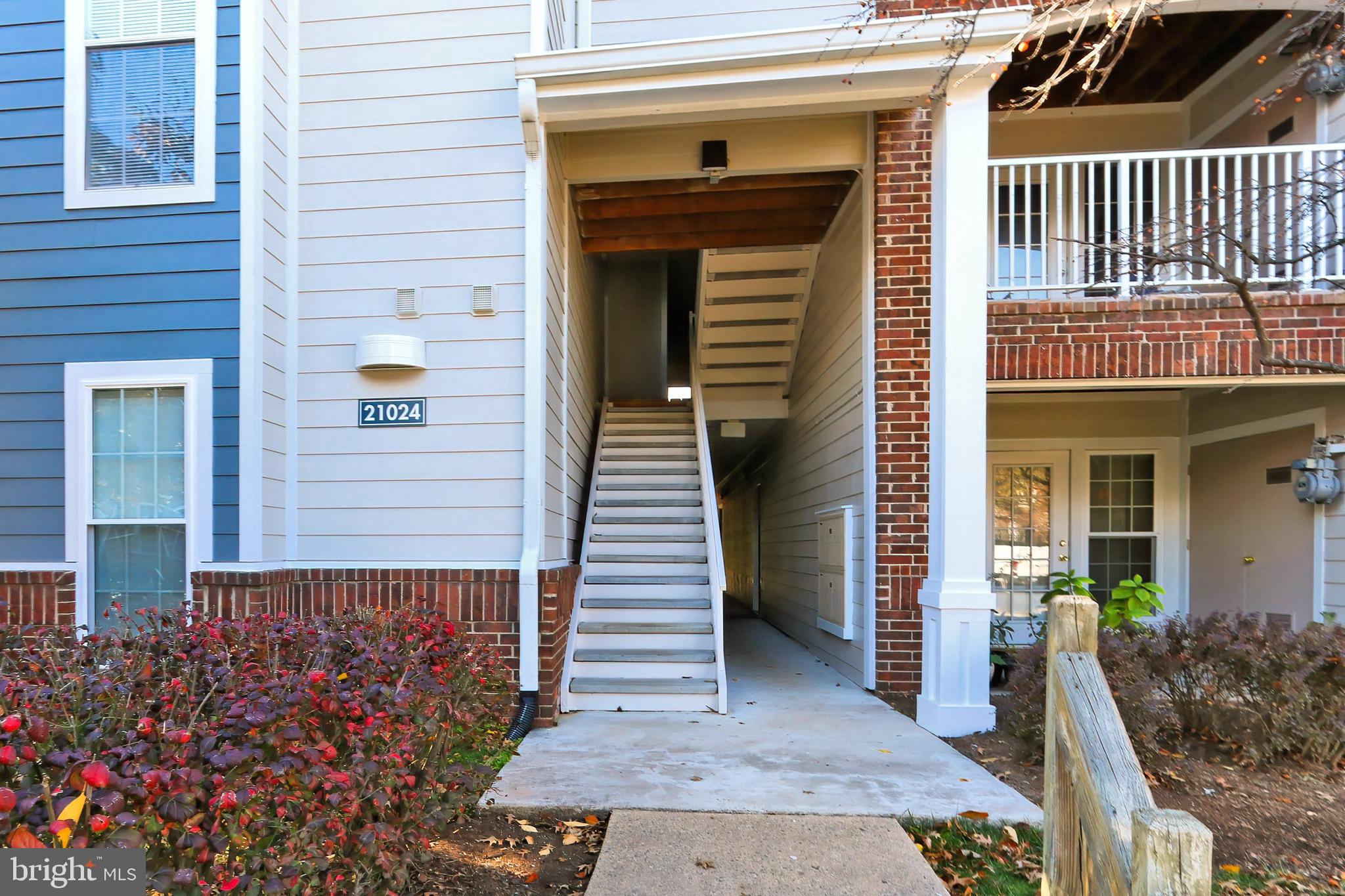 WESTMAREN CONDO - Residential