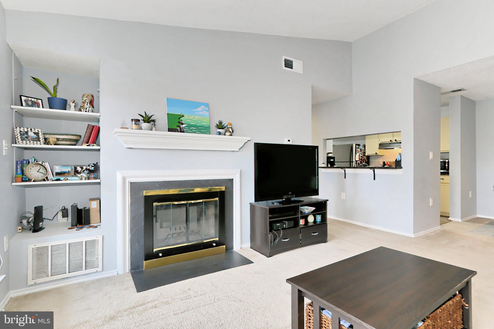 WESTMAREN CONDO - Residential