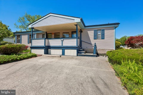 Mobile Home For Sale - 12 Breakwater Place<br/> Cape May County, CAPE MAY, NJ 08204