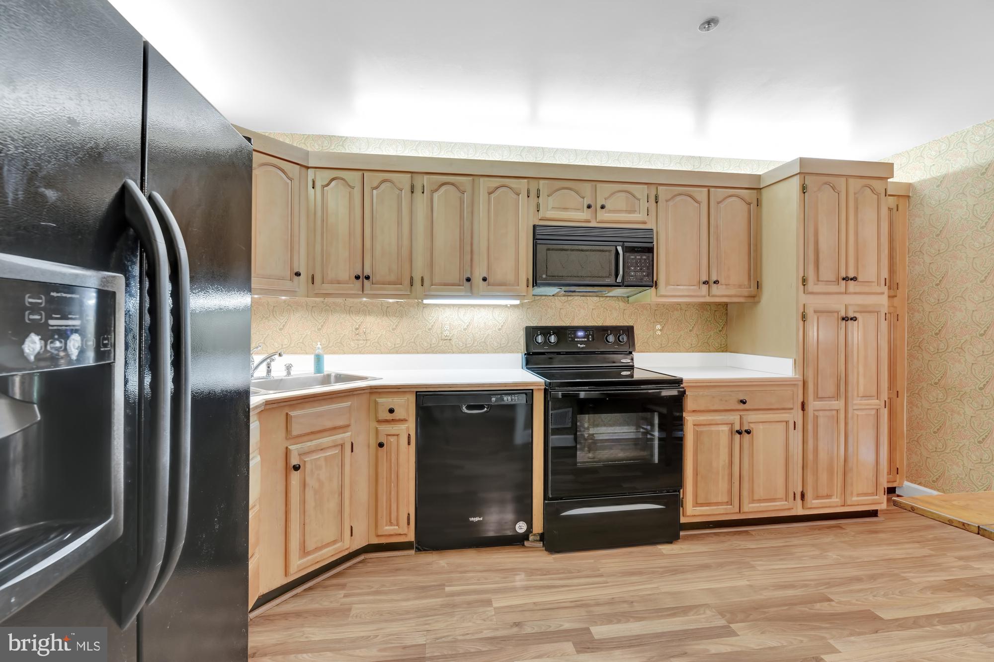 LUTHERVILLE - Residential