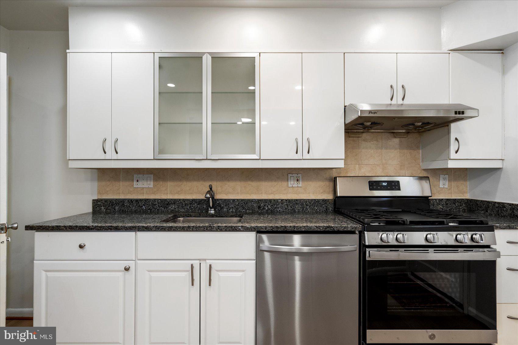 RIDGELEIGH - Residential