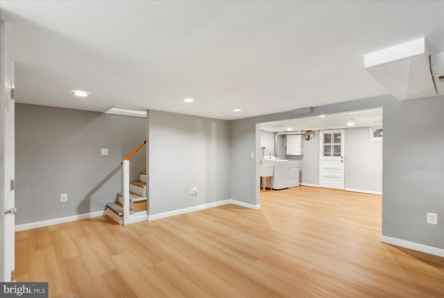 RIDGELEIGH - Residential