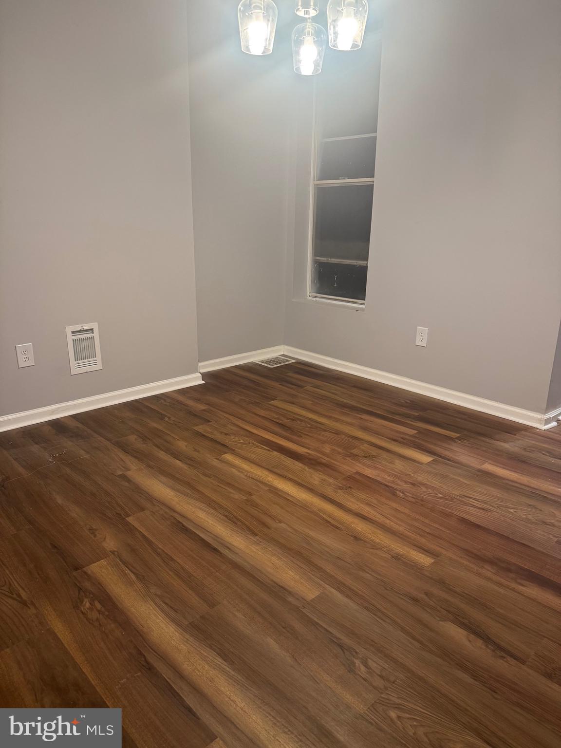 WINCHESTER - Residential