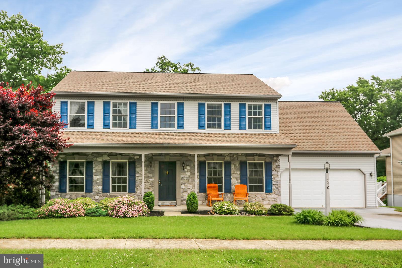 HOFFMAN HEIGHTS - Residential