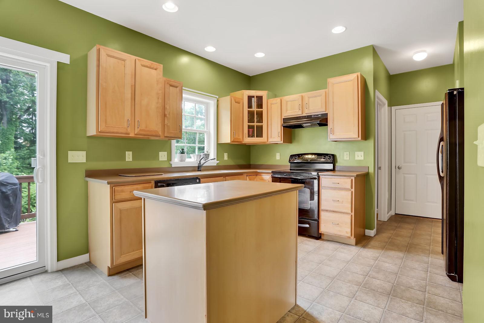 HOFFMAN HEIGHTS - Residential