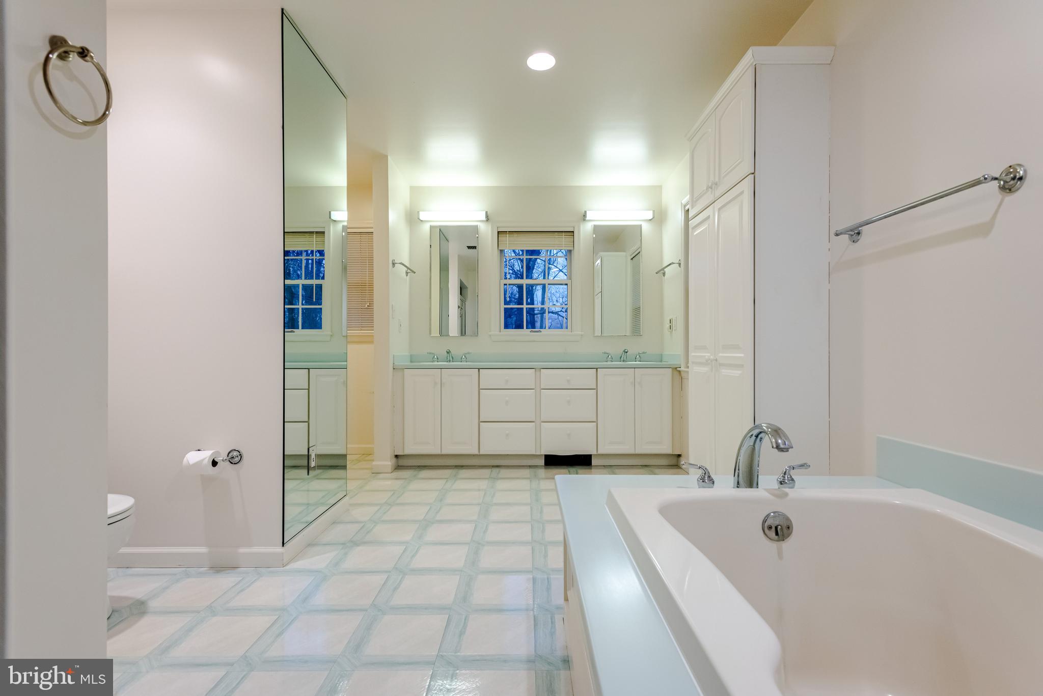 LEOPARD - Residential