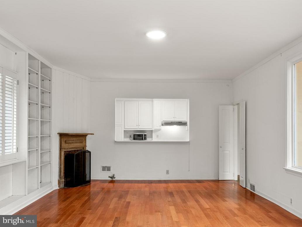 LEOPARD - Residential