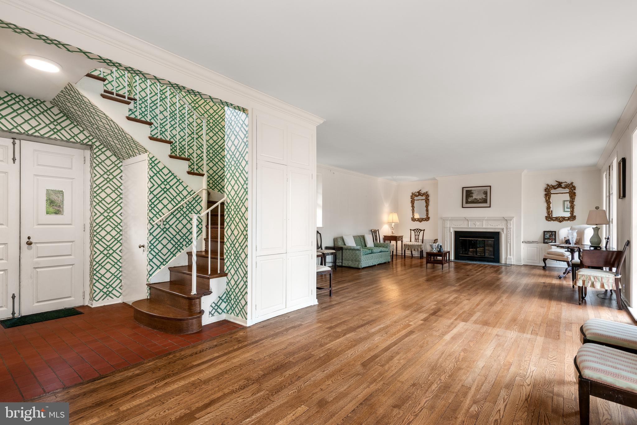 LEOPARD - Residential