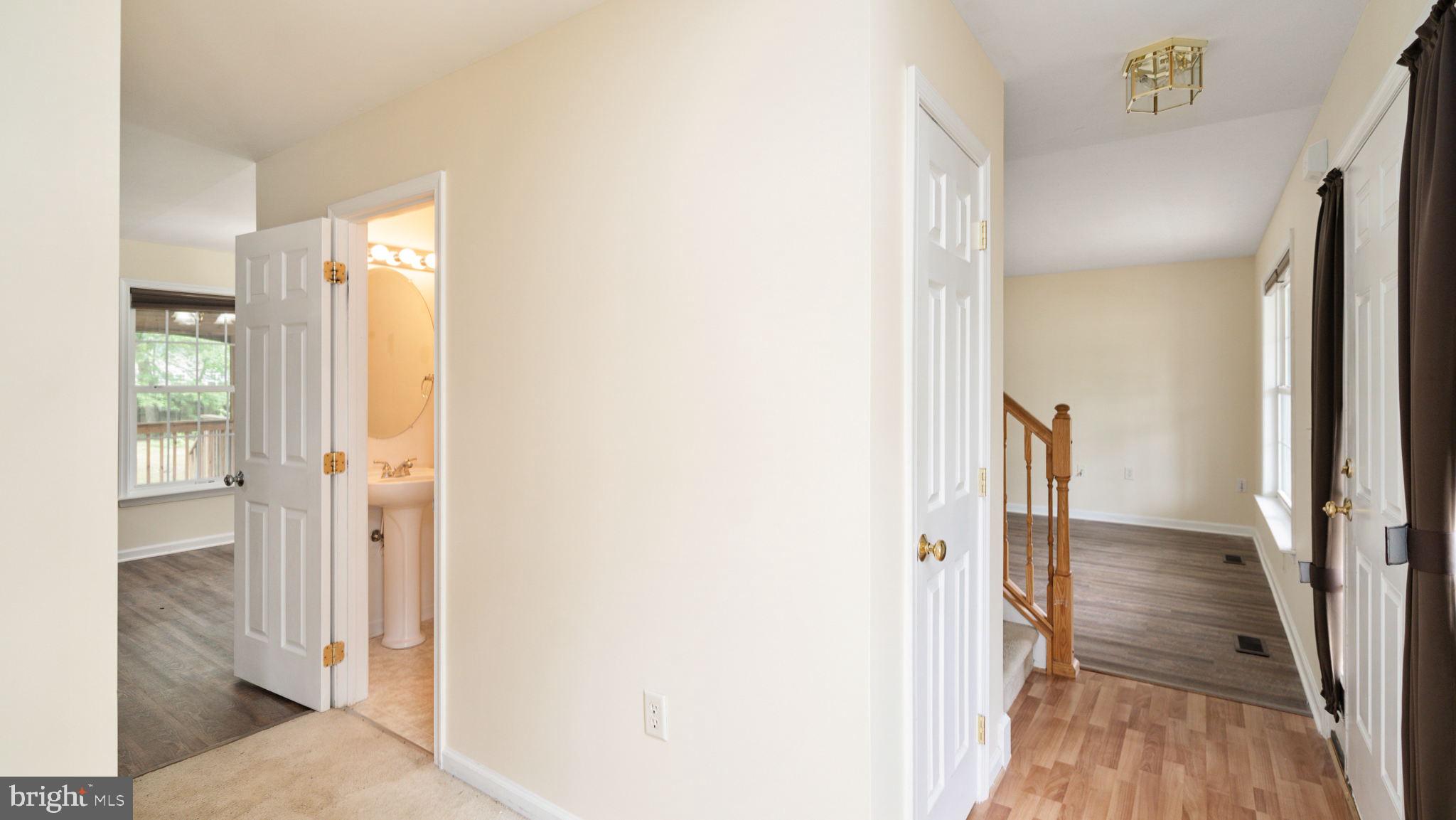 BLUFF POINT - Residential