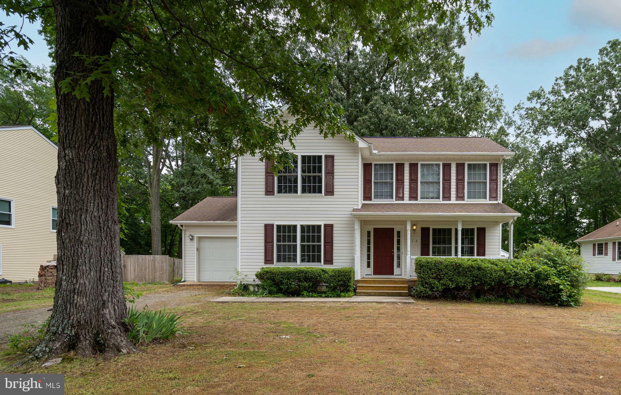 BLUFF POINT - Residential