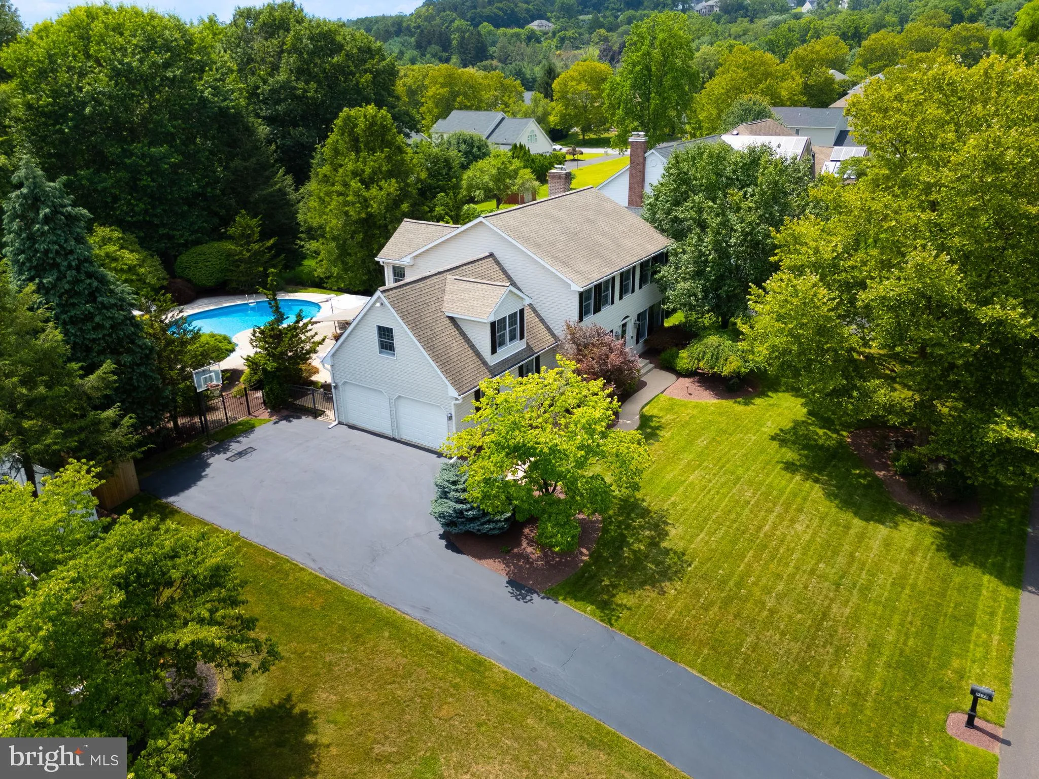 Coopersburg, Pennsylvania 18036, United States, 4 Bedrooms Bedrooms, ,3 BathroomsBathrooms,Residential,Coming Soon,181345