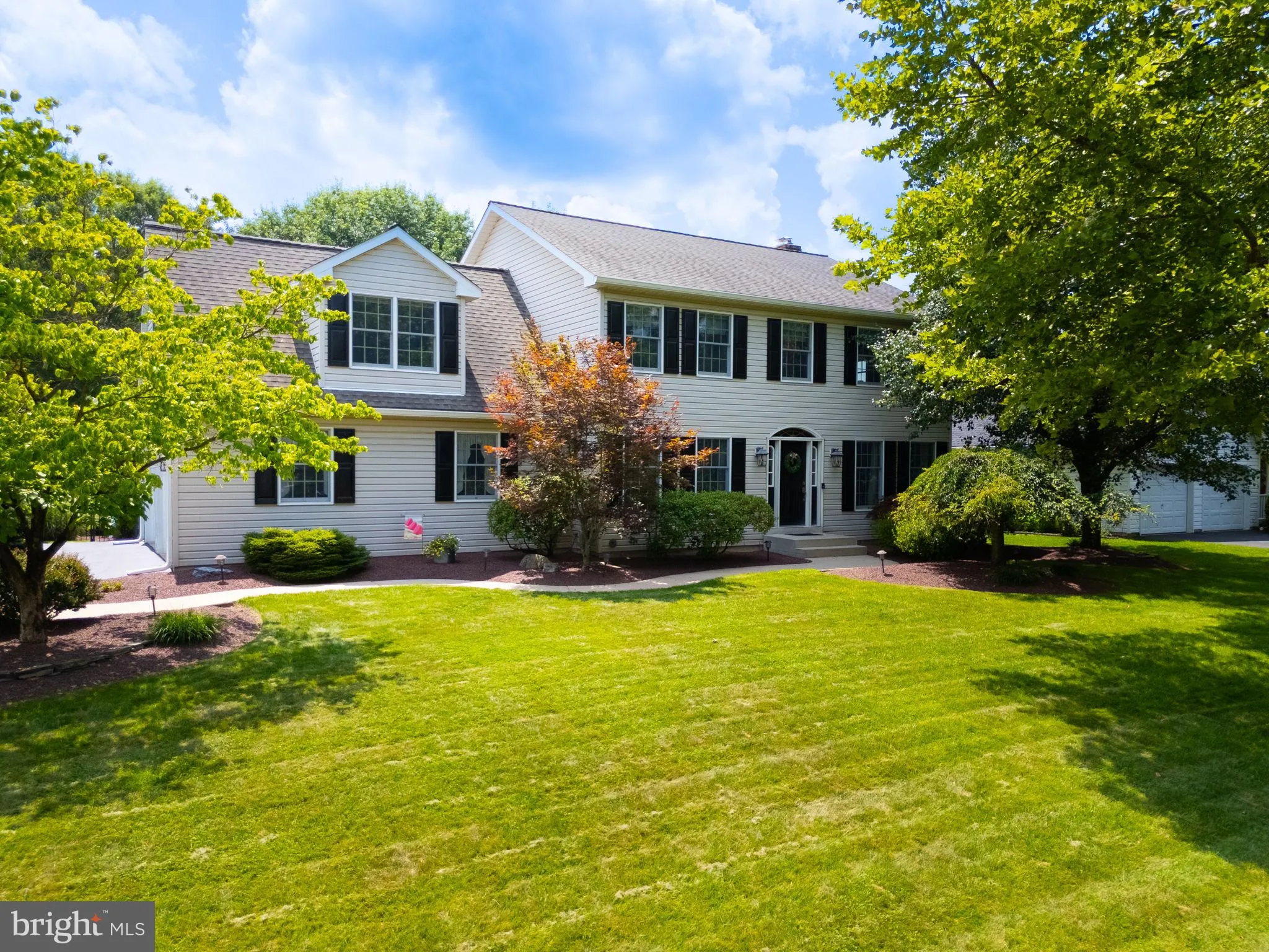 Coopersburg, Pennsylvania 18036, United States, 4 Bedrooms Bedrooms, ,3 BathroomsBathrooms,Residential,Coming Soon,181345