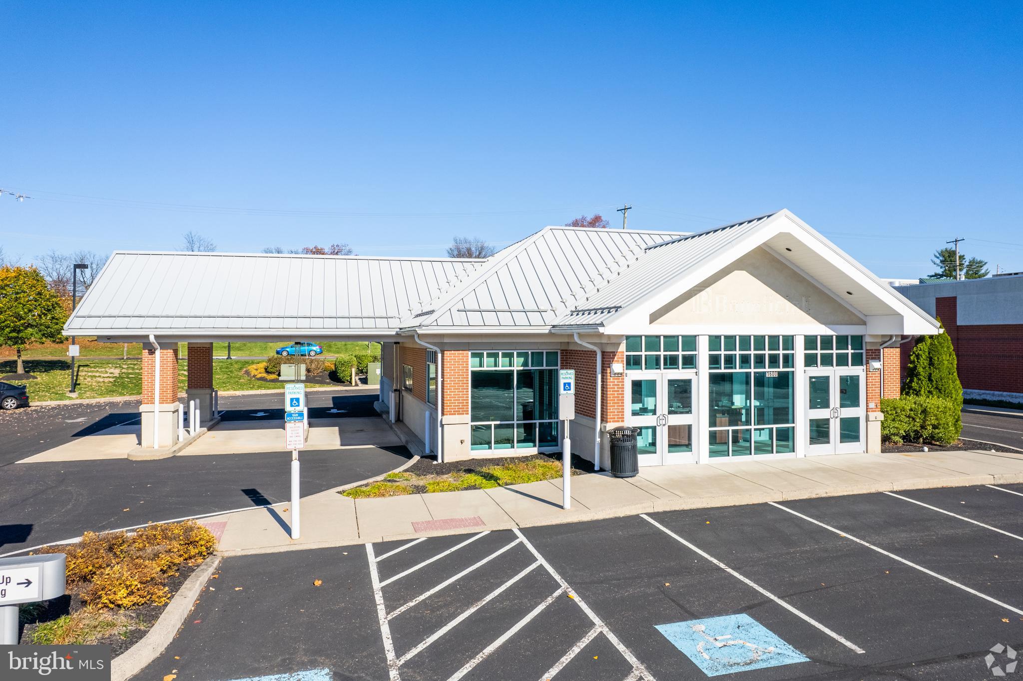 1600 SUMNEYTOWN PIKE