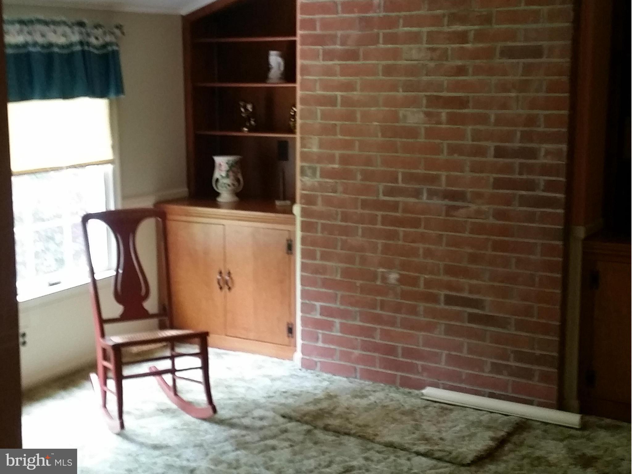 LONG GREEN MANOR - Residential