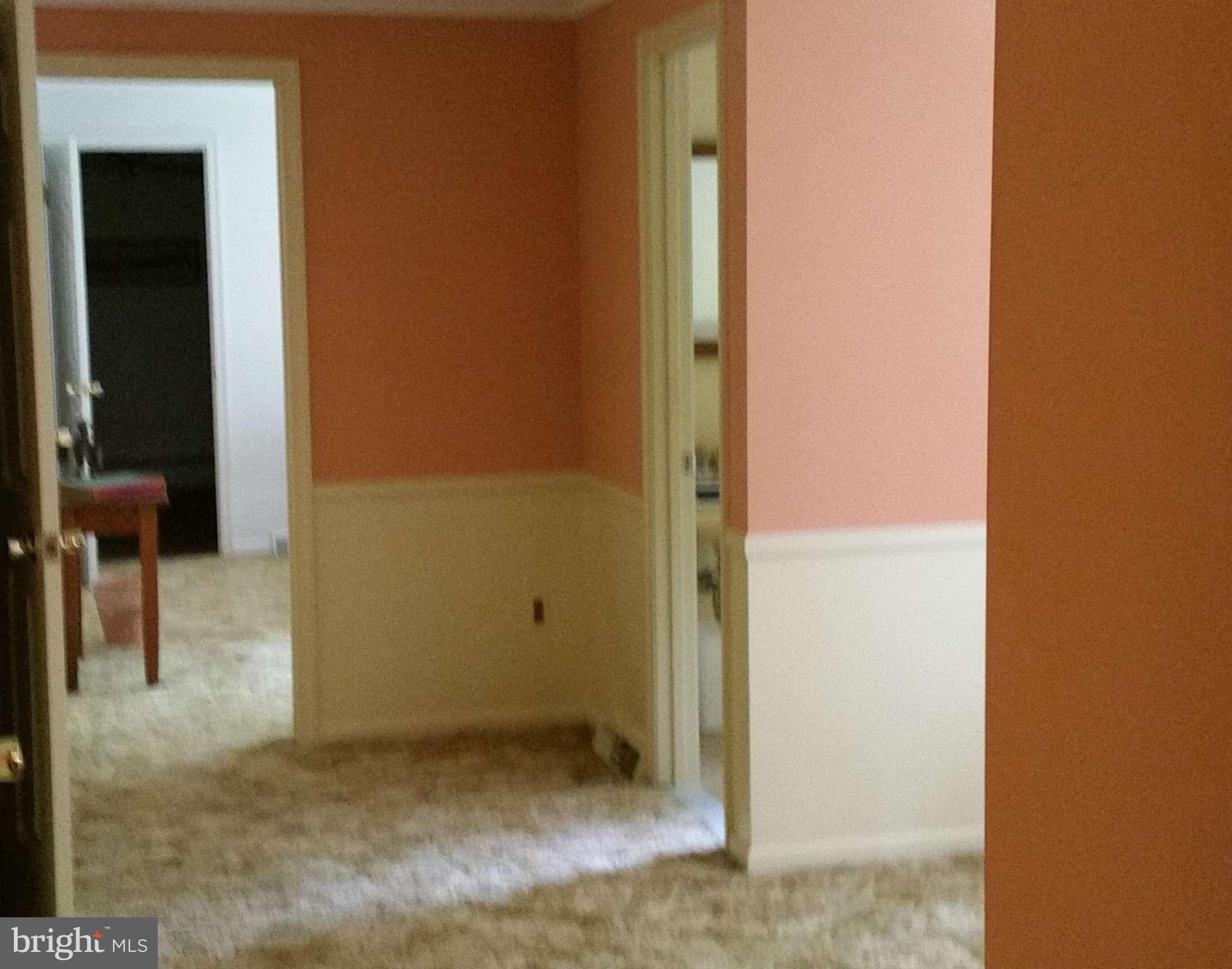 LONG GREEN MANOR - Residential