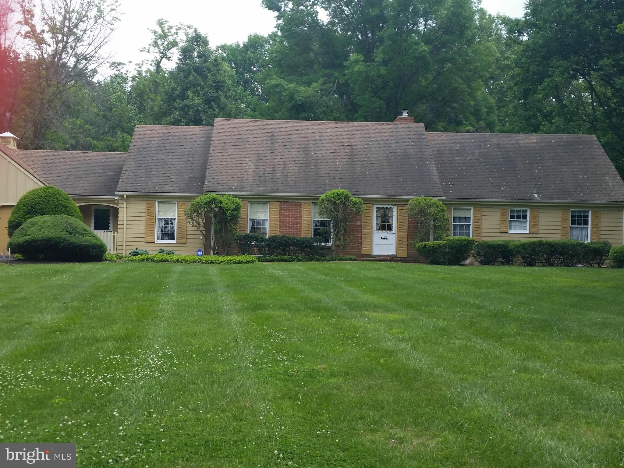 LONG GREEN MANOR - Residential