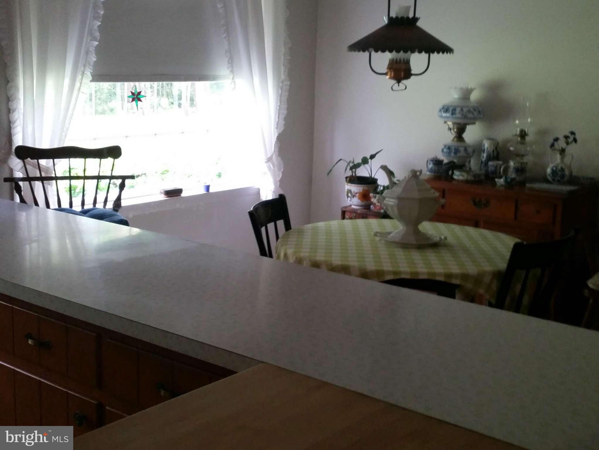 LONG GREEN MANOR - Residential