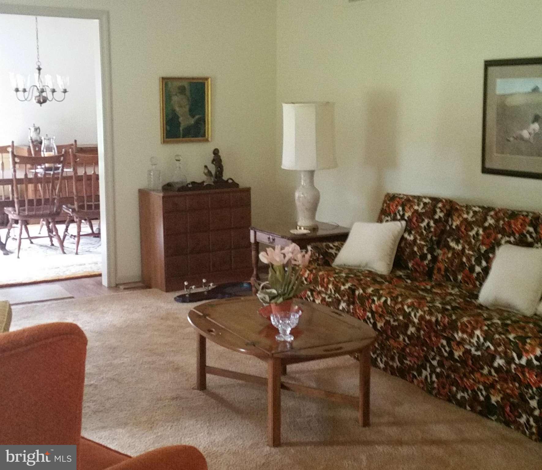 LONG GREEN MANOR - Residential