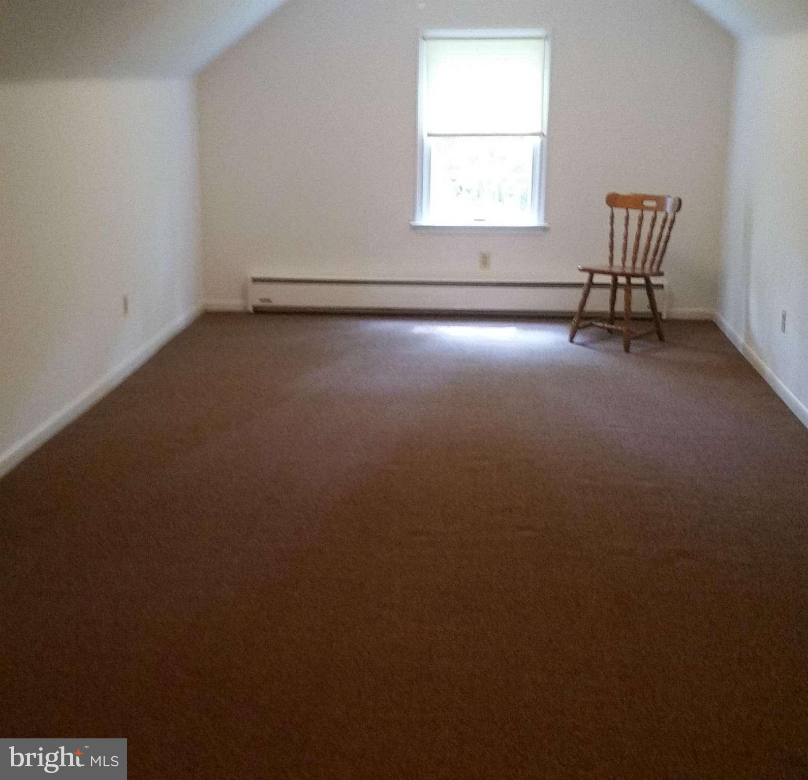 LONG GREEN MANOR - Residential