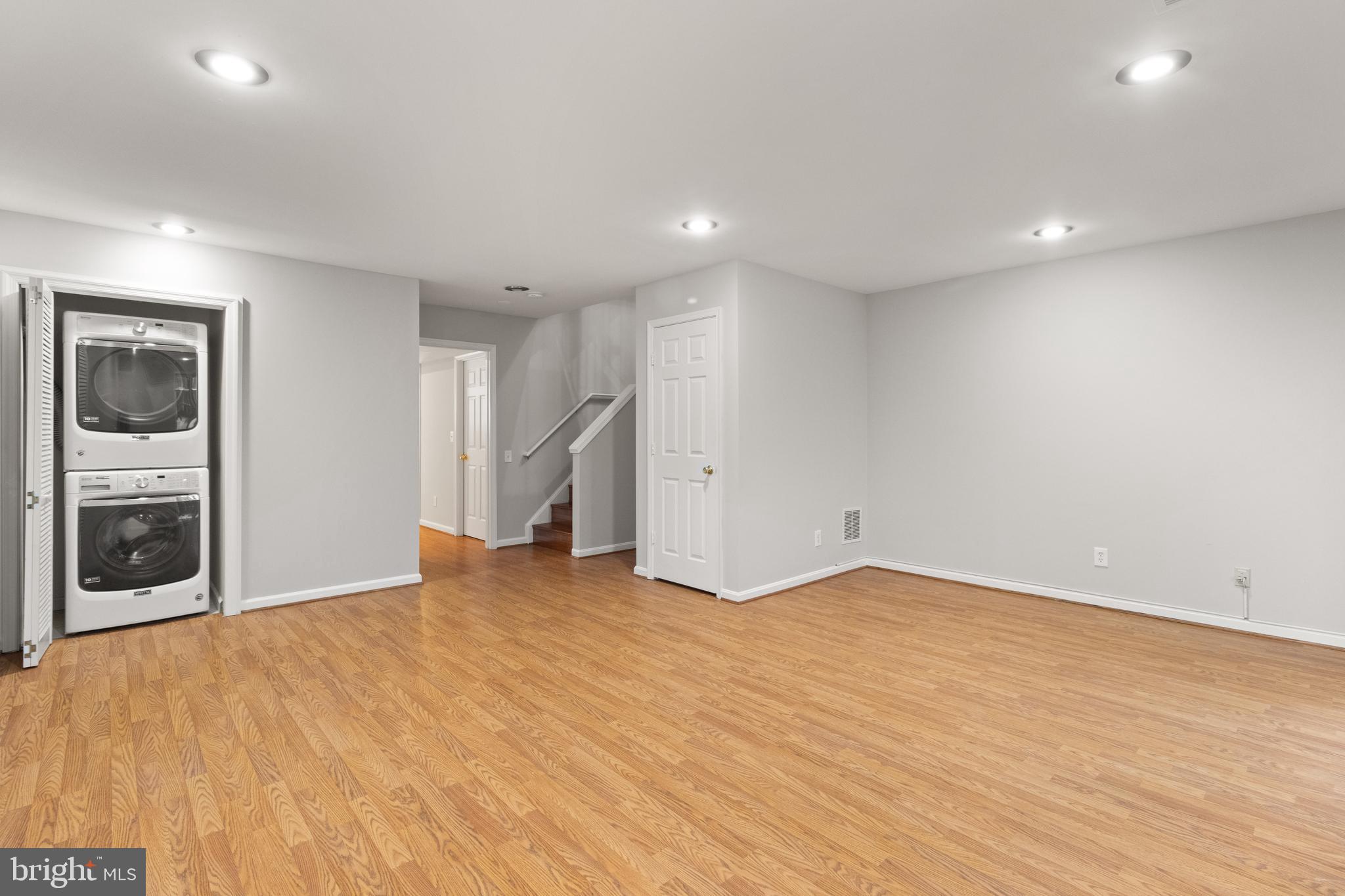 PARADISE - Residential