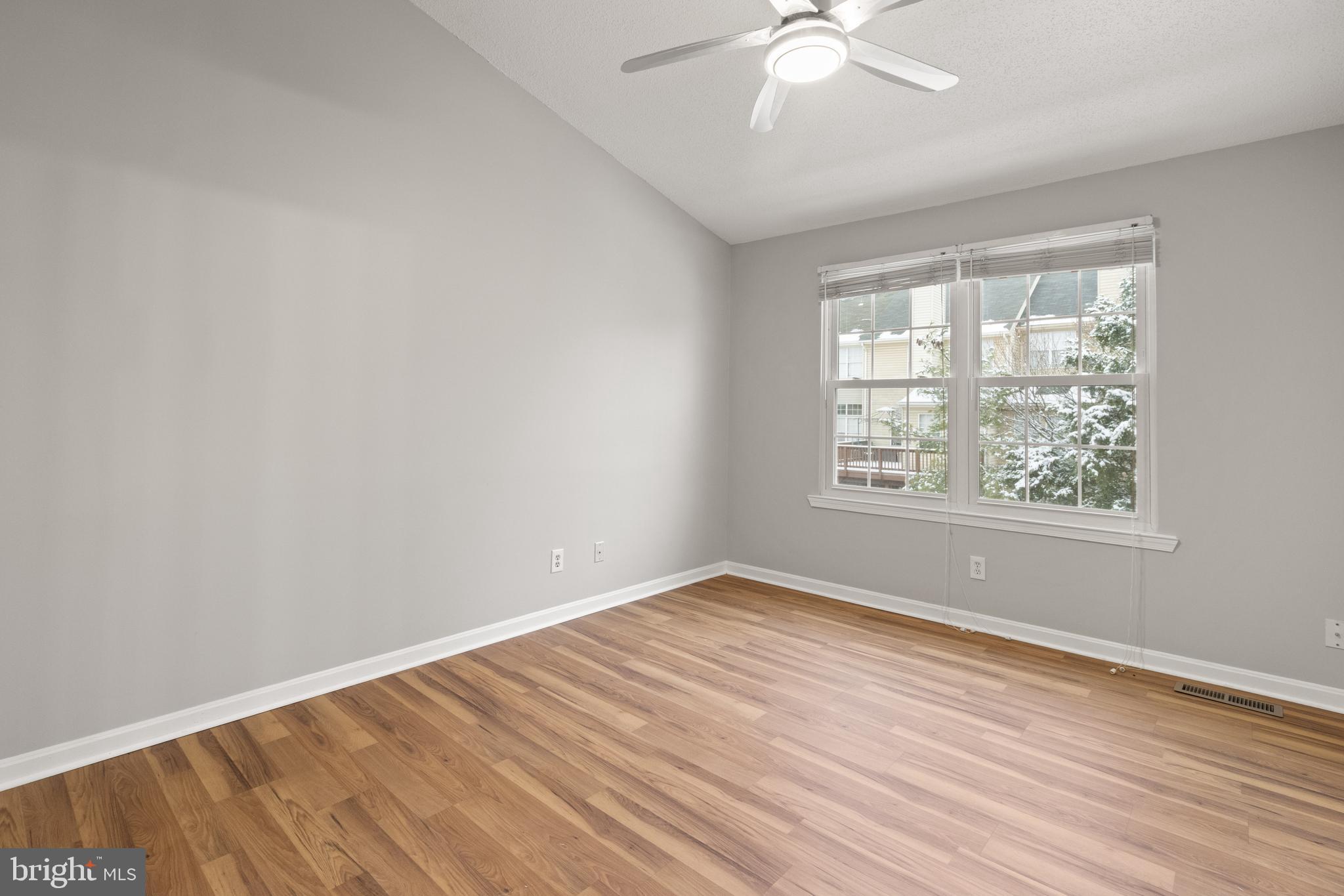 PARADISE - Residential