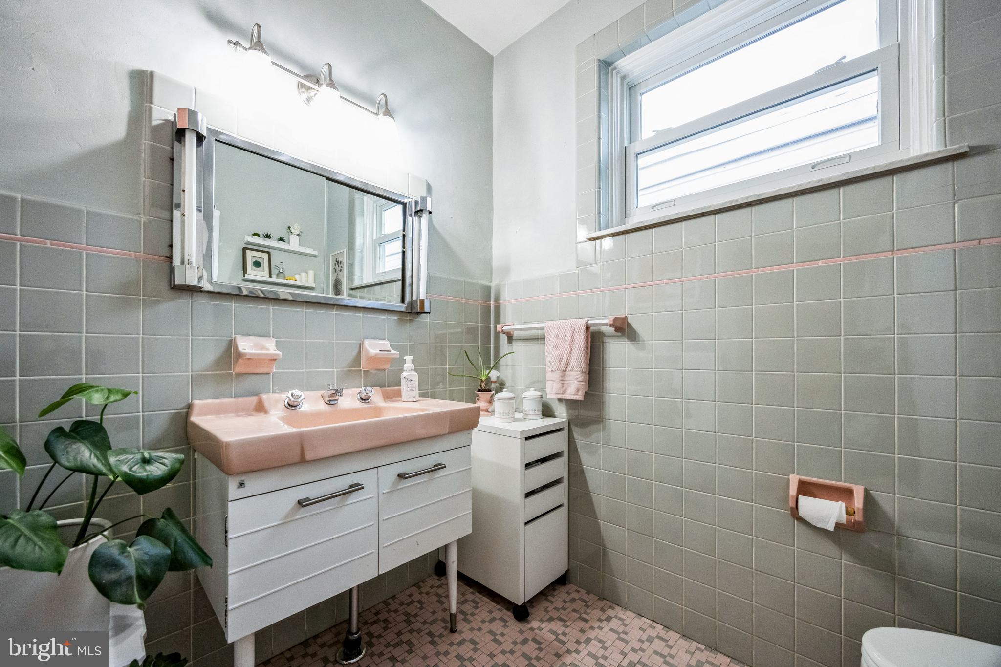 NEWBOLD - Residential Lease