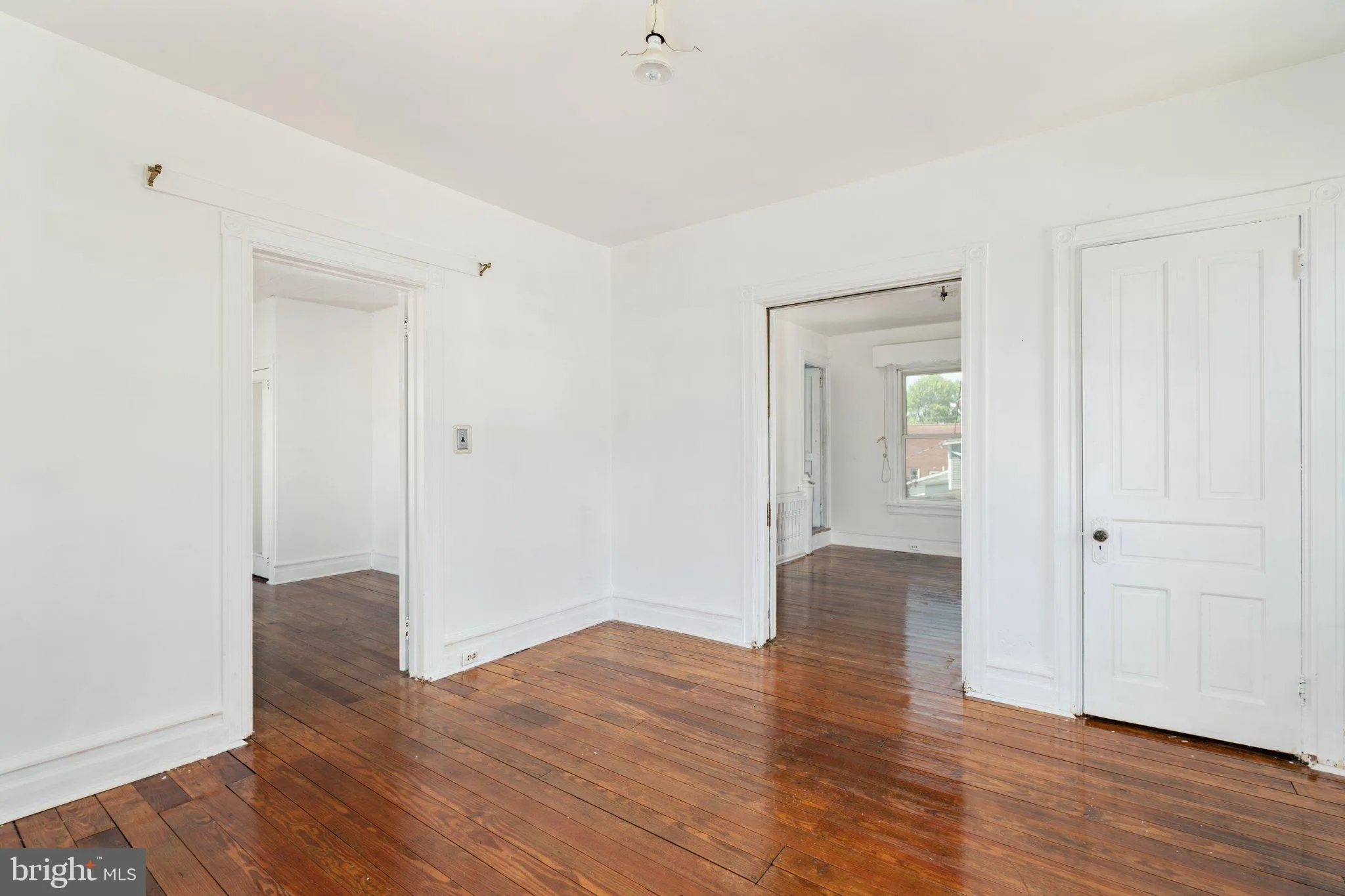 Fogelsville, Pennsylvania 18051, United States, 4 Bedrooms Bedrooms, ,2 BathroomsBathrooms,Residential,Active,120605