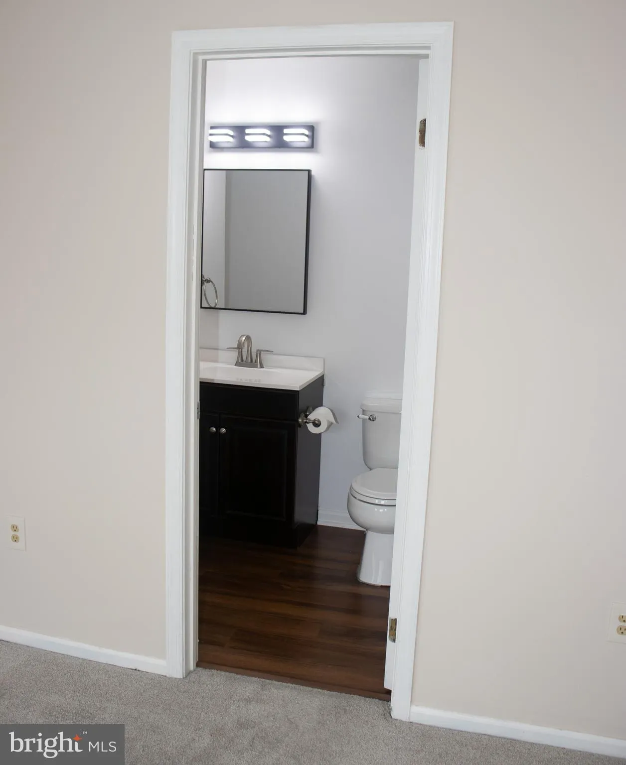 Newark, Delaware 19702, United States, 2 Bedrooms Bedrooms, ,2 BathroomsBathrooms,Residential,Active,102315