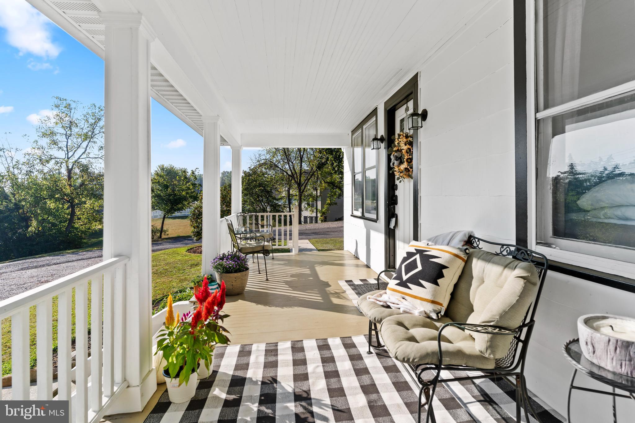 FIRST TIME HOME BUYER? DOWNSIZING? Here is the home you have been waiting for!! With a front porch that's just picture perfect and the feeling of coziness as soon as you walk through the front door, it's like fall and apple pie. The breakfast room is just waiting for your morning sips of coffee, evening dinners with your family or sipping wine with your friends. This well appointed home is ready for its new owners to love and cherish it just as the current owners have. Don't hesitate to schedule your showing today!
