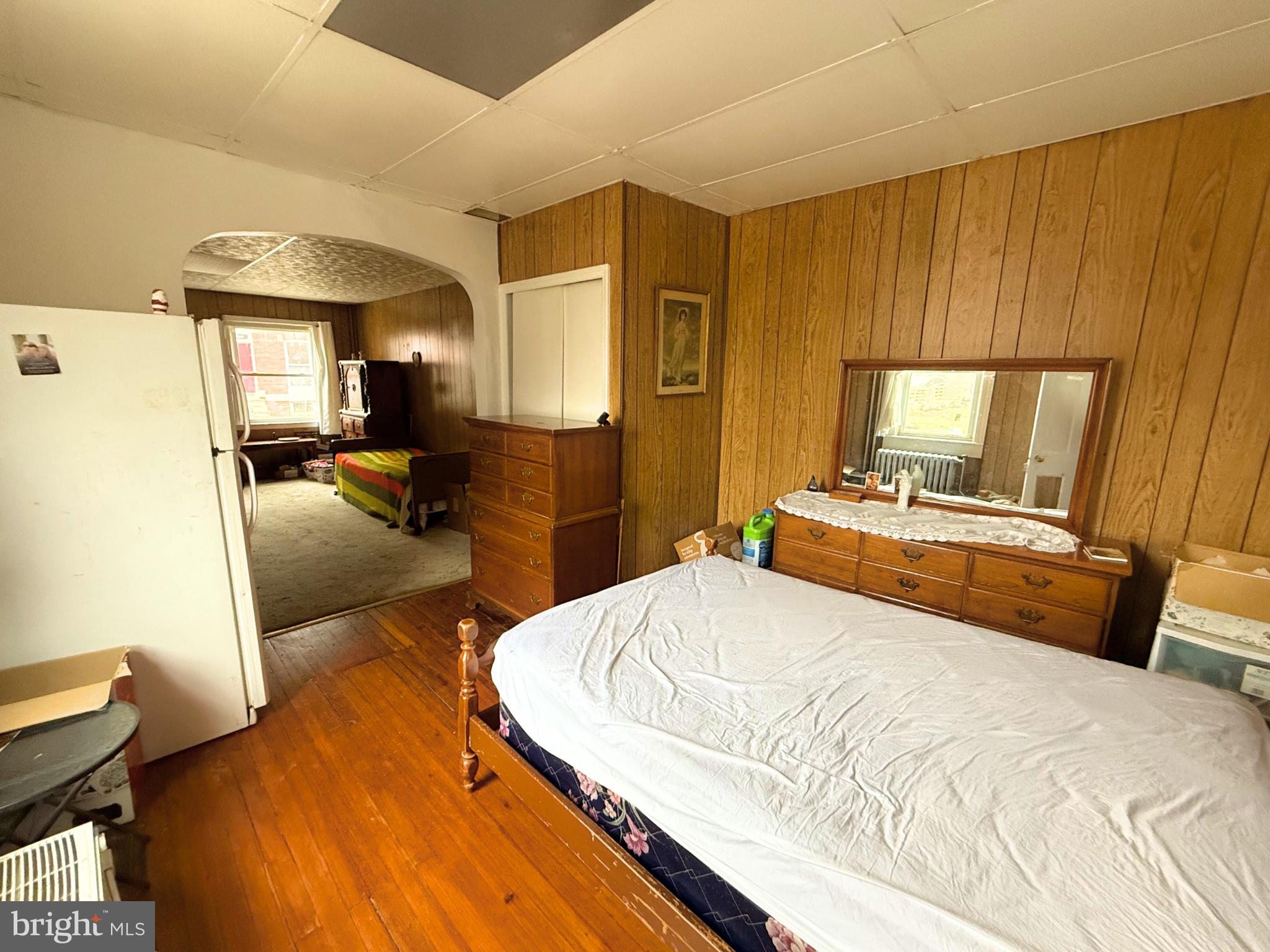 MILL HILL - Residential