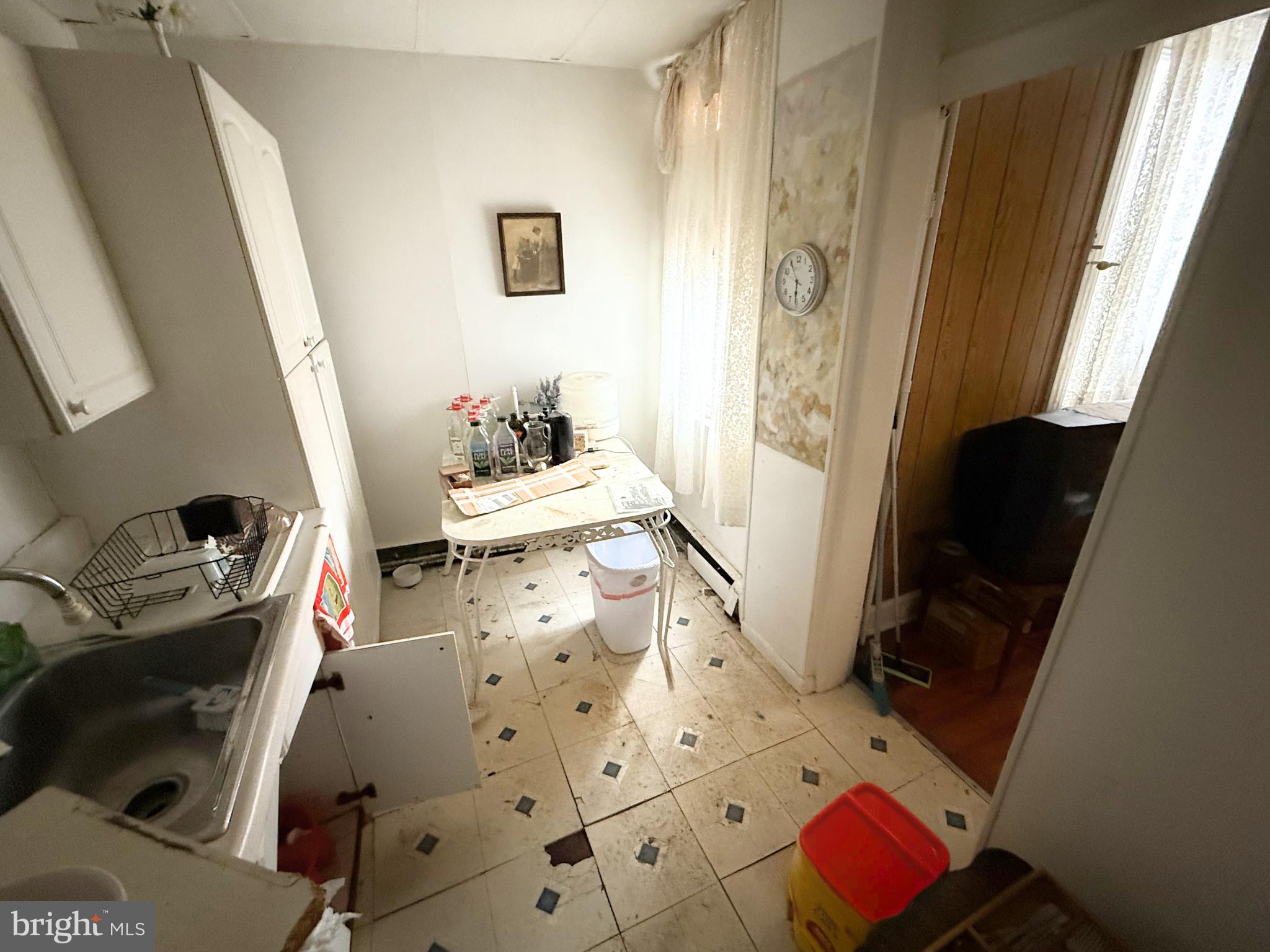 MILL HILL - Residential