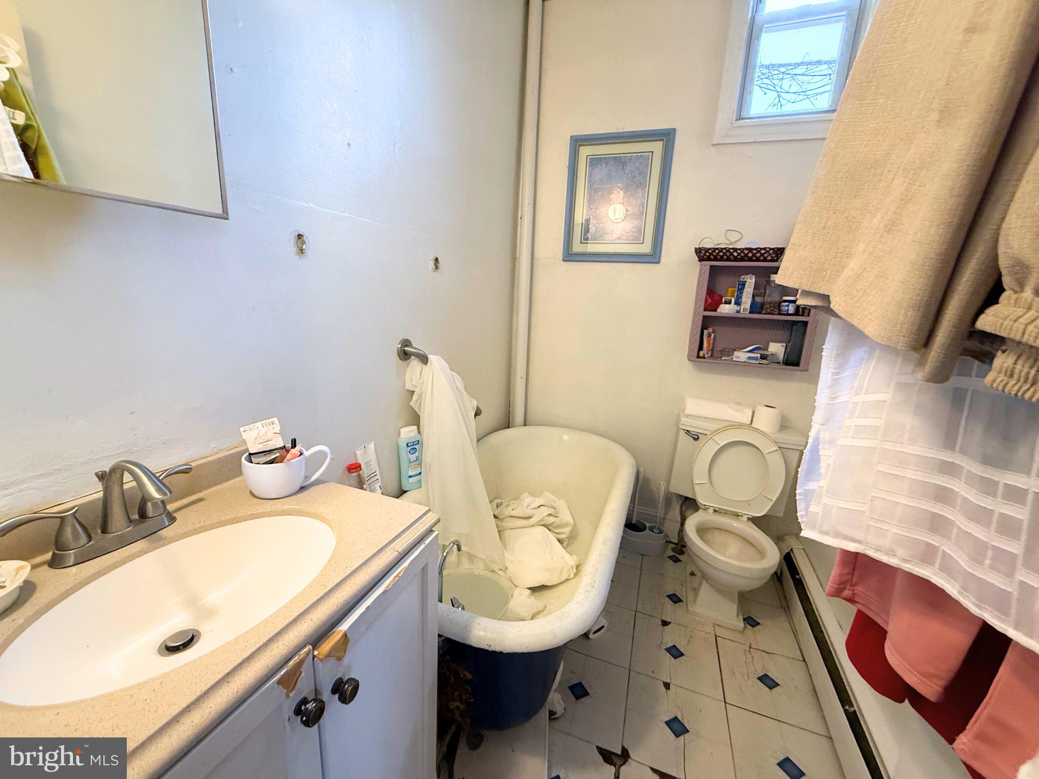 MILL HILL - Residential