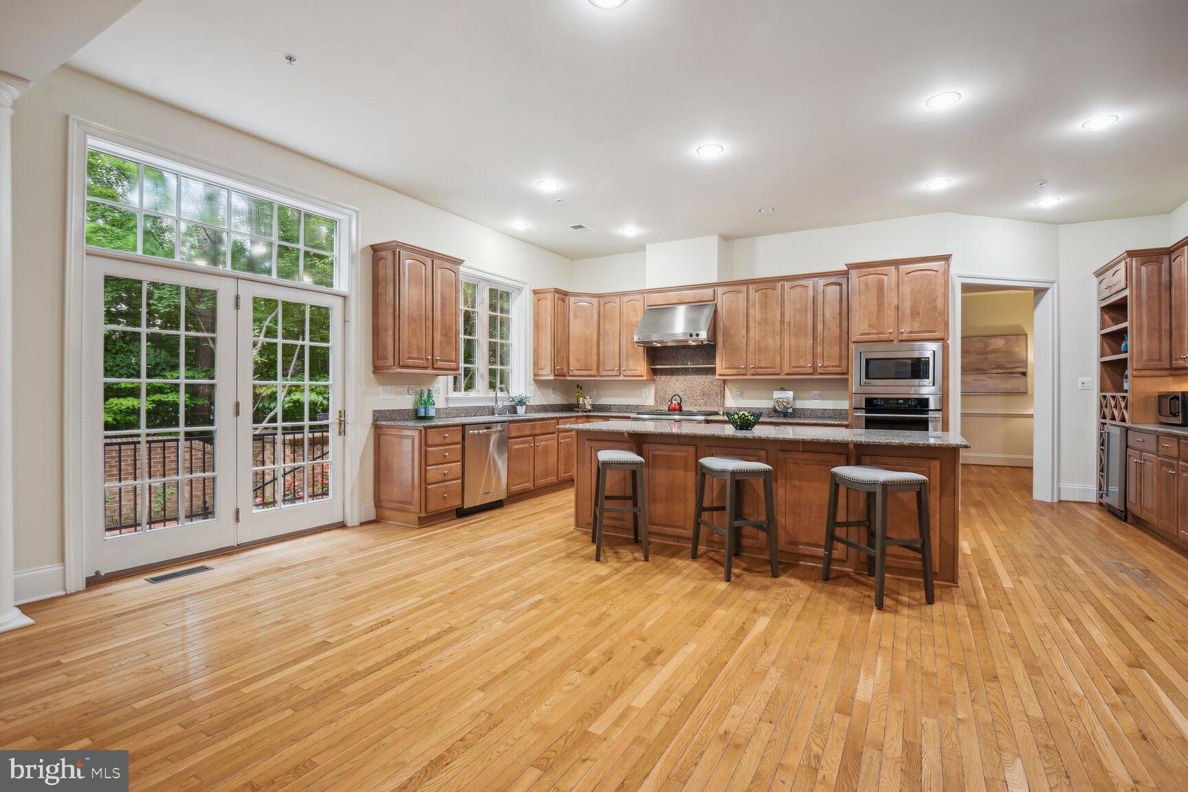 POTOMAC CREST - Residential