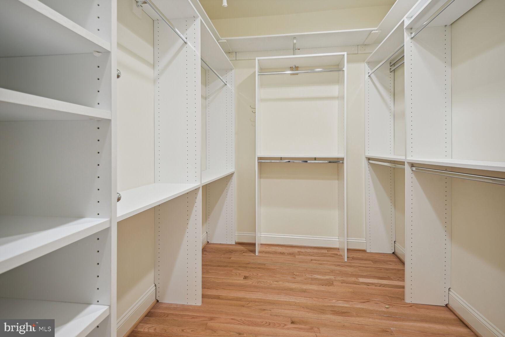 POTOMAC CREST - Residential