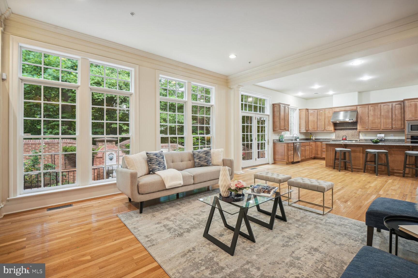 POTOMAC CREST - Residential