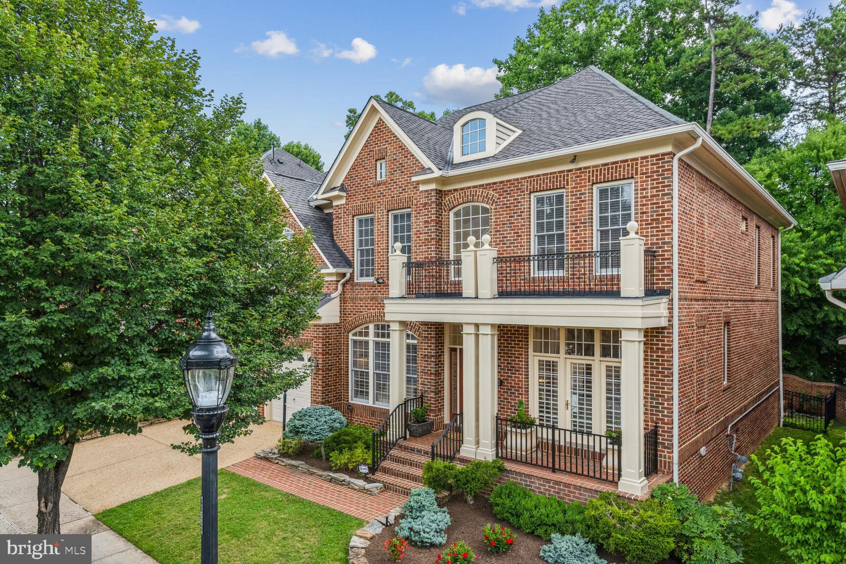 POTOMAC CREST - Residential