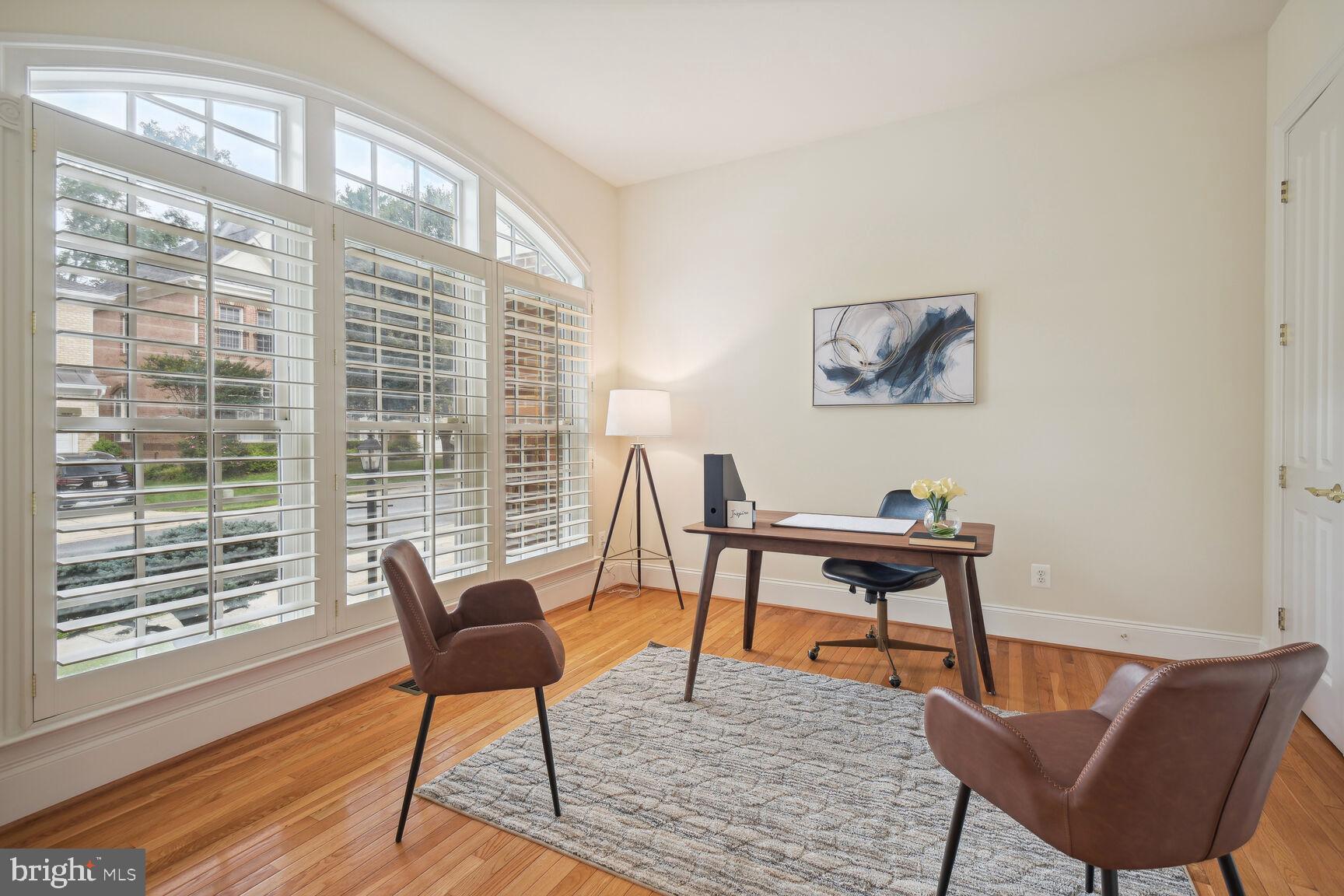 POTOMAC CREST - Residential