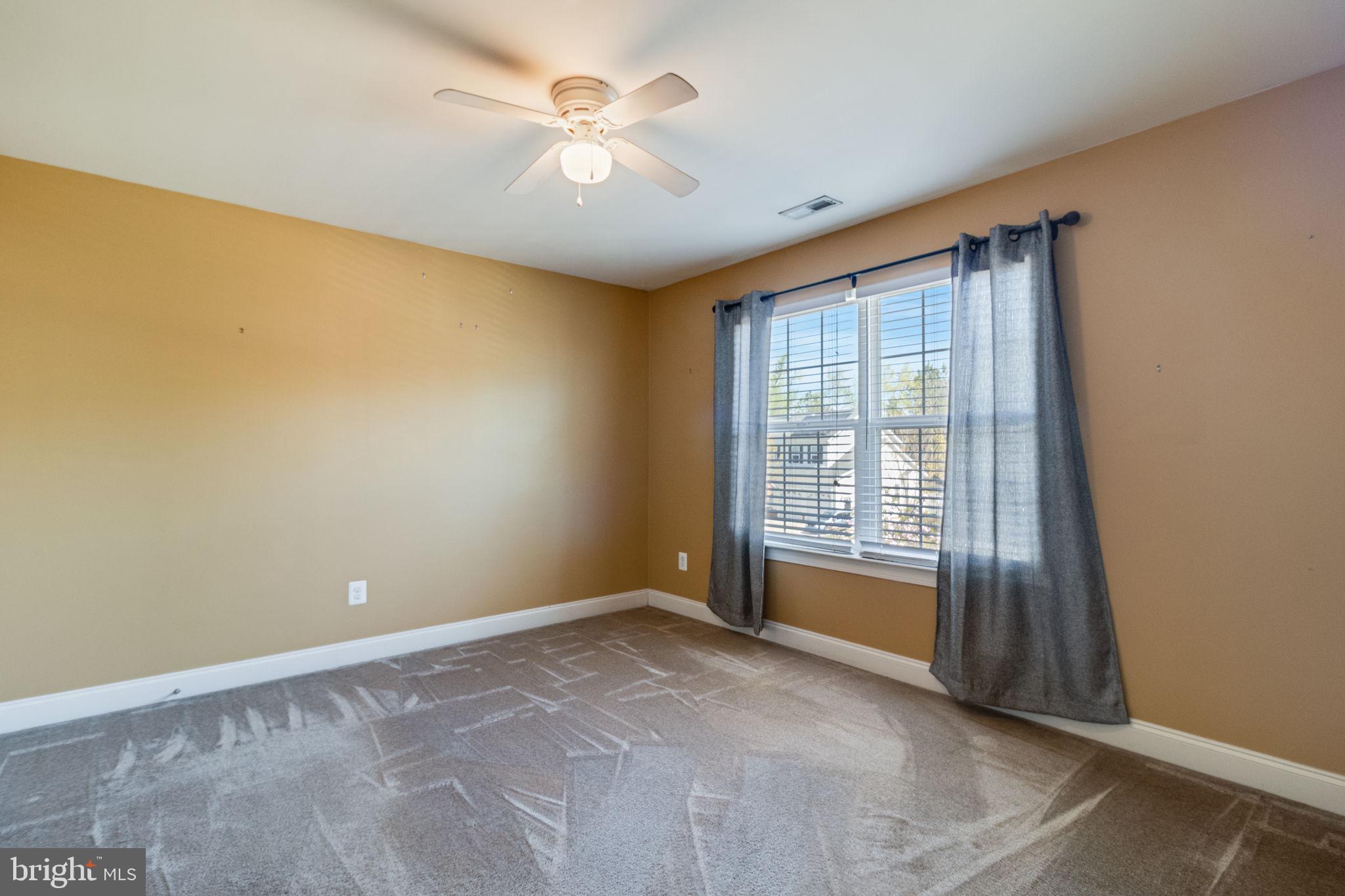 BROAD CREEK - Residential