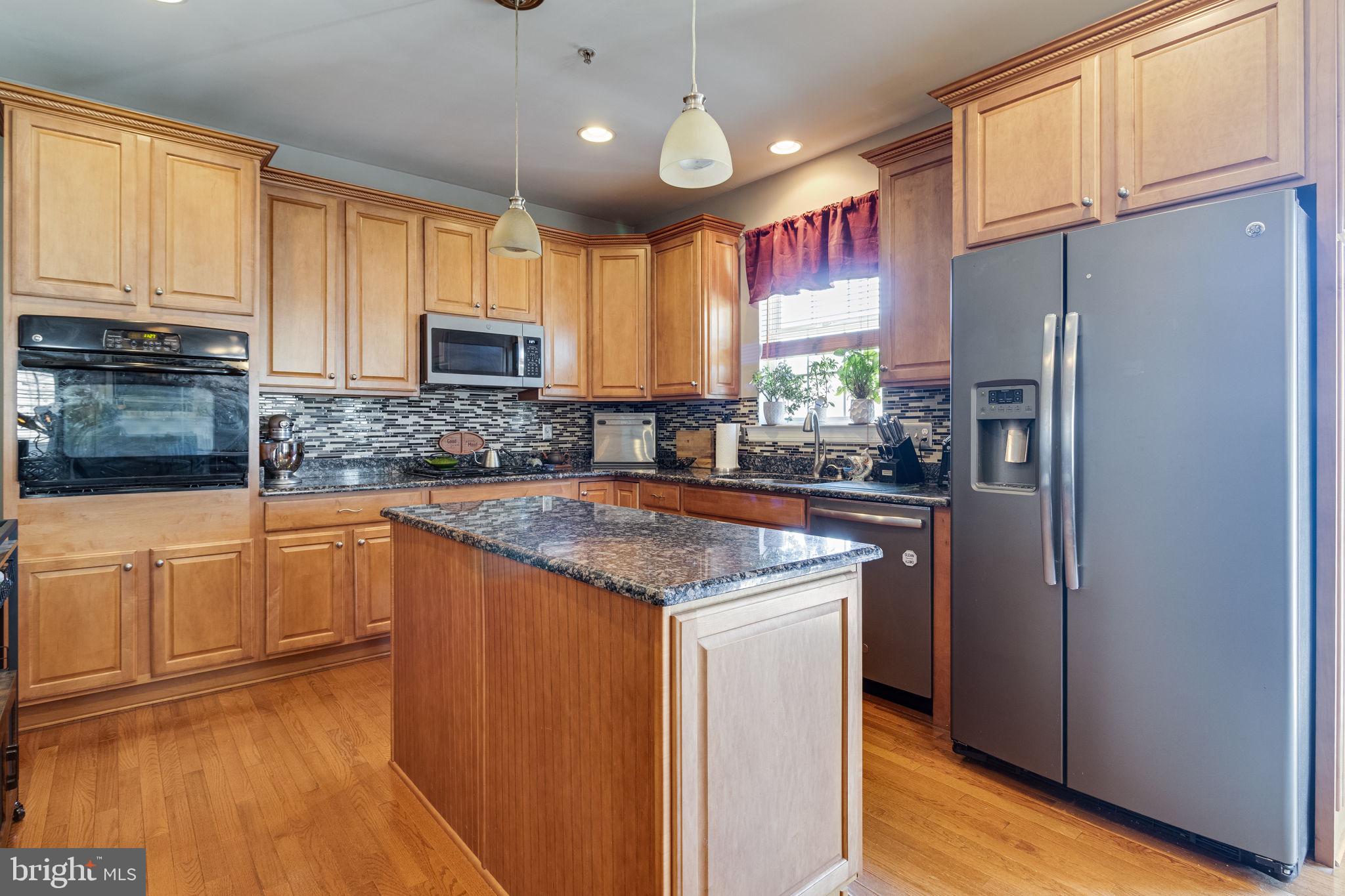 BROAD CREEK - Residential